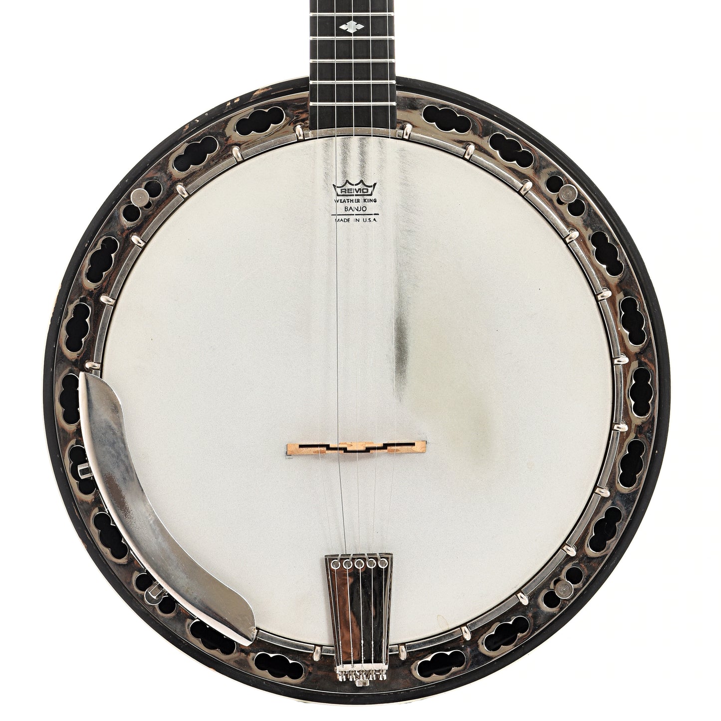 Front of Deering Deluxe Resonator Banjo 