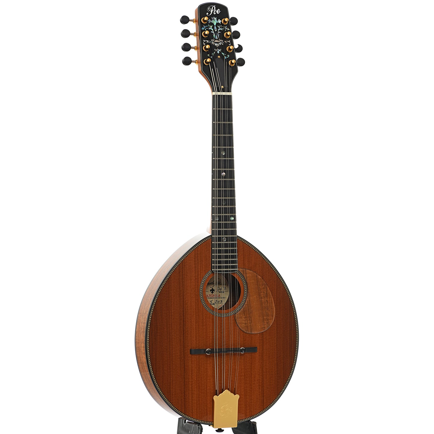 Full front and side of  Poe Scout D4-7 Mandola