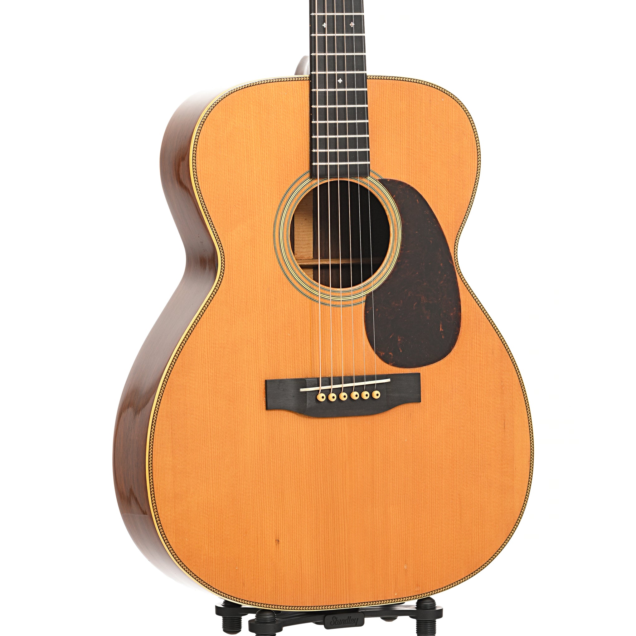 Martin 000-28 Acoustic Guitar (1943) – Elderly Instruments