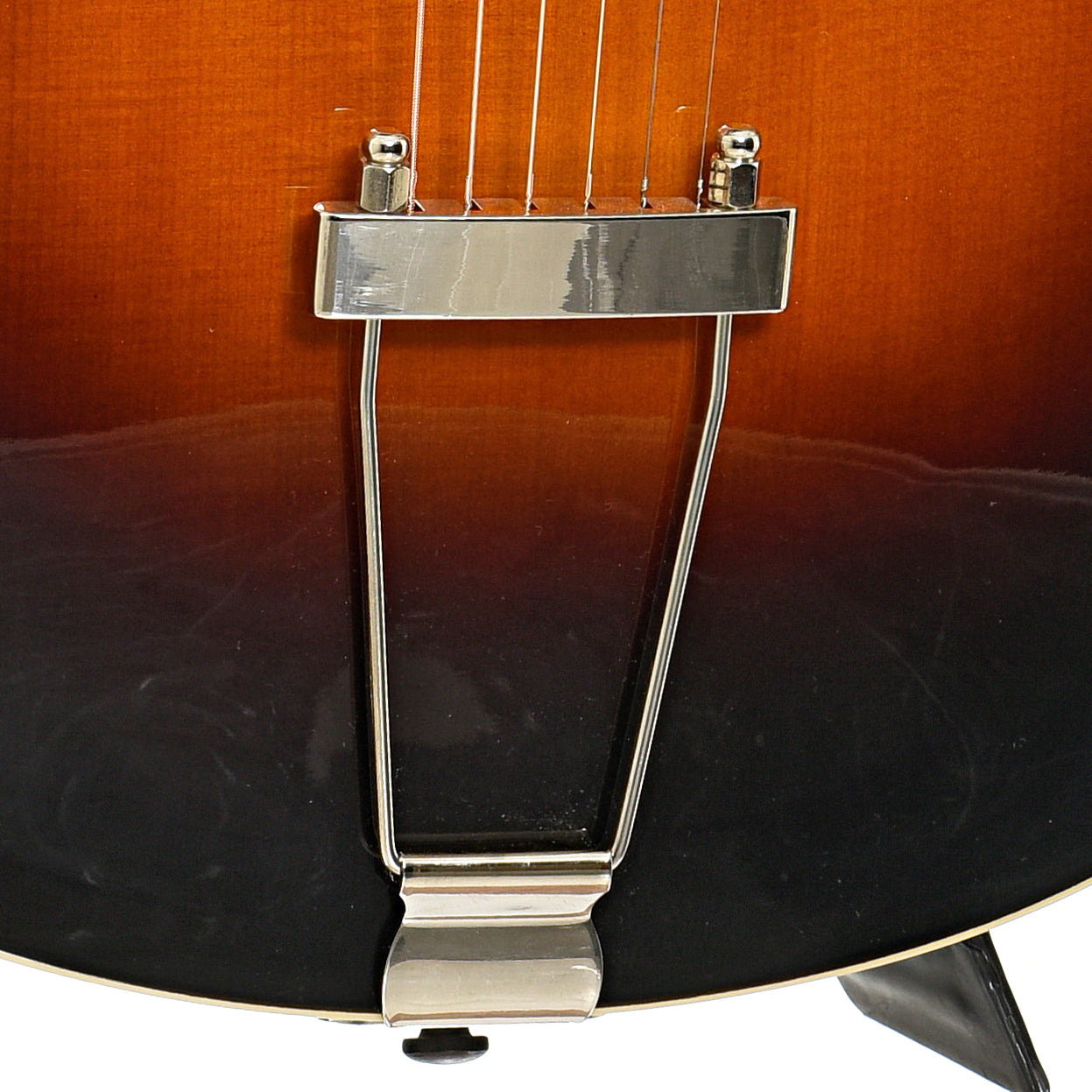 Tailpiece of The Loar LH-700-VS Archtop Acoustic Guitar (2018)