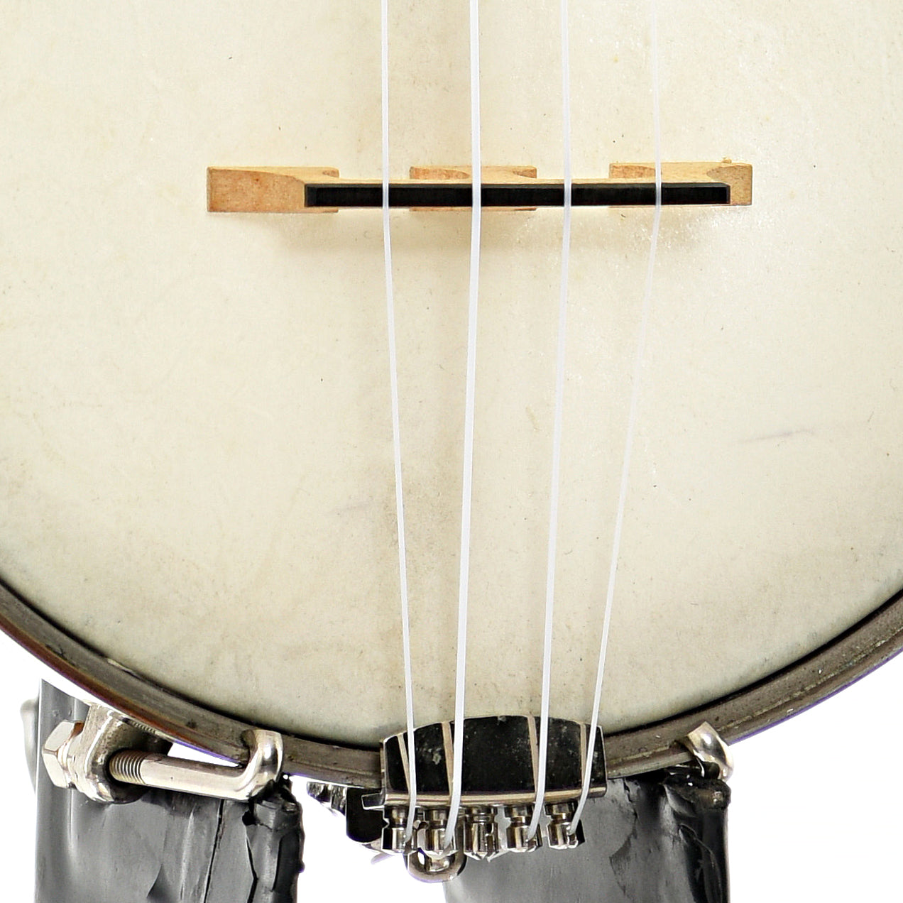 Tailpiece and bridge of Weymann Style 225 Banjo Ukulele (c.1924)