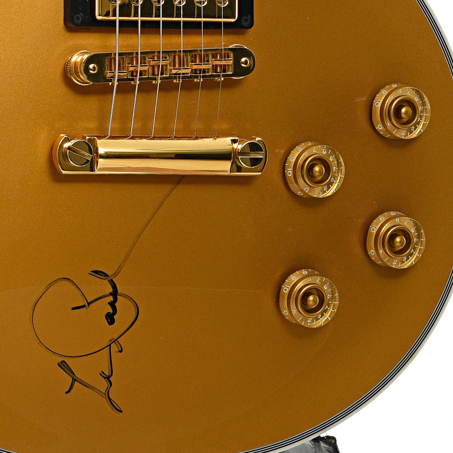 Tailpiece, bridge and controls of Gibson Les Paul Supreme Goldtop 90th Birthday Limited Edition