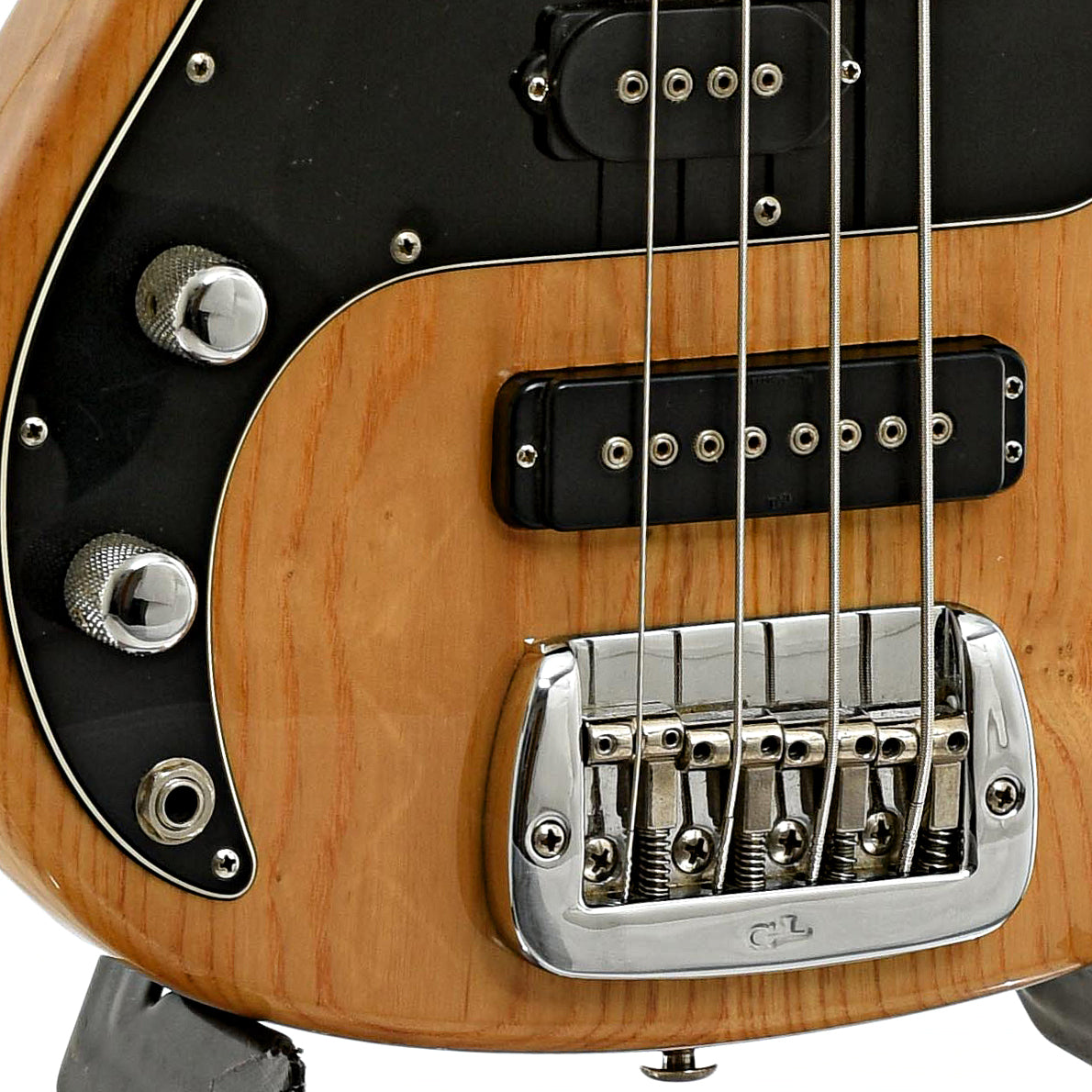 Bridge and controls of G&L SB-2 LH Electric Bass 