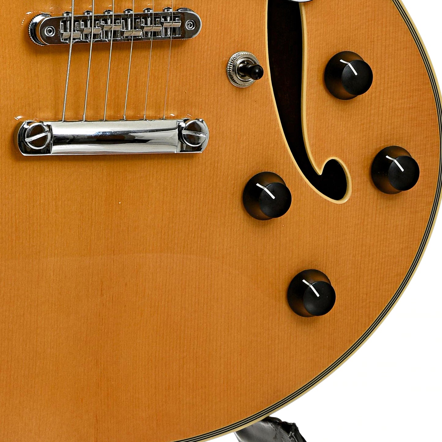 Bridge and controls of Comins GCS-1ES Hollowbody Electric Guitar