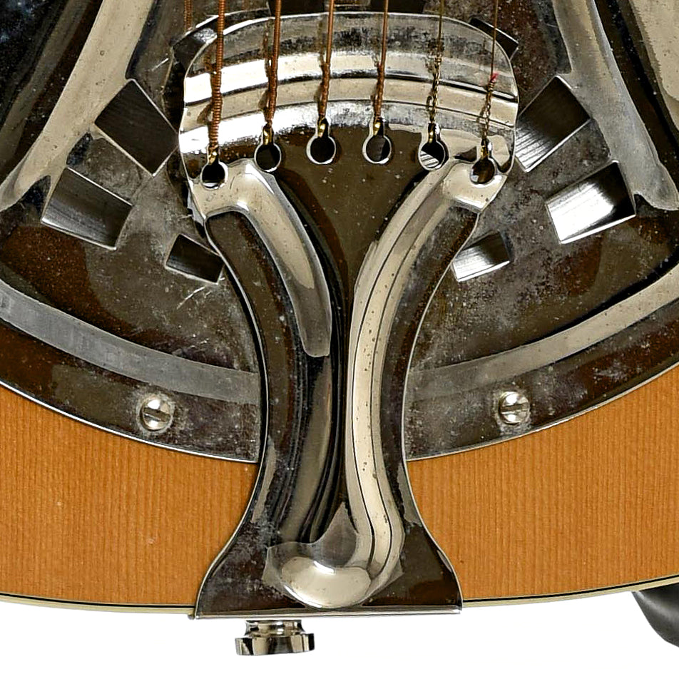 Tailpiece of Regal RD75 NS Squareneck Resonator Guitar 