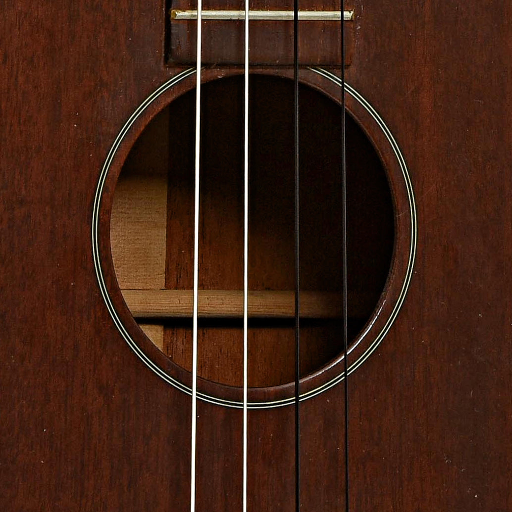 Soundhole of Martin Style 51 Baritone Ukulele 