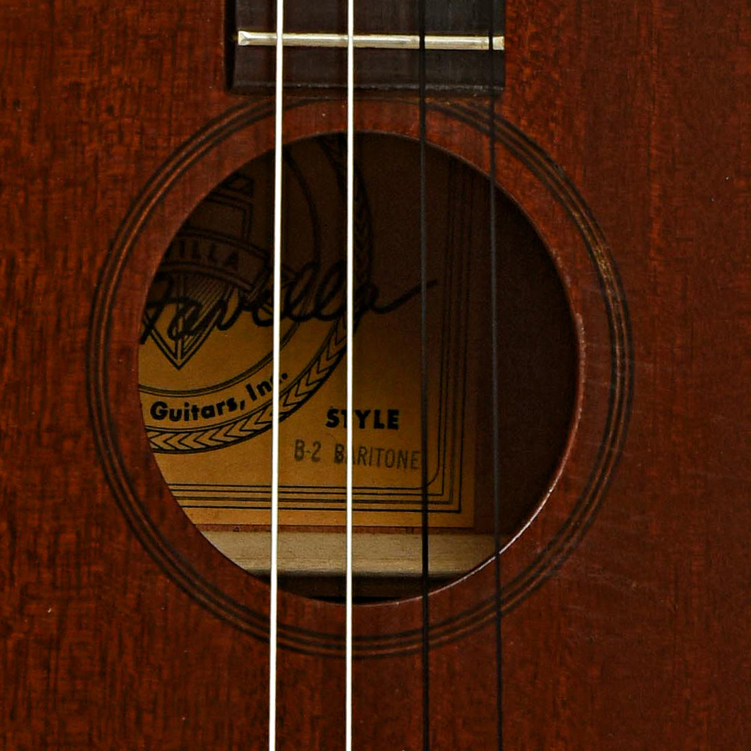 Soundhole of Favilla B-2 Baritone Ukulele 