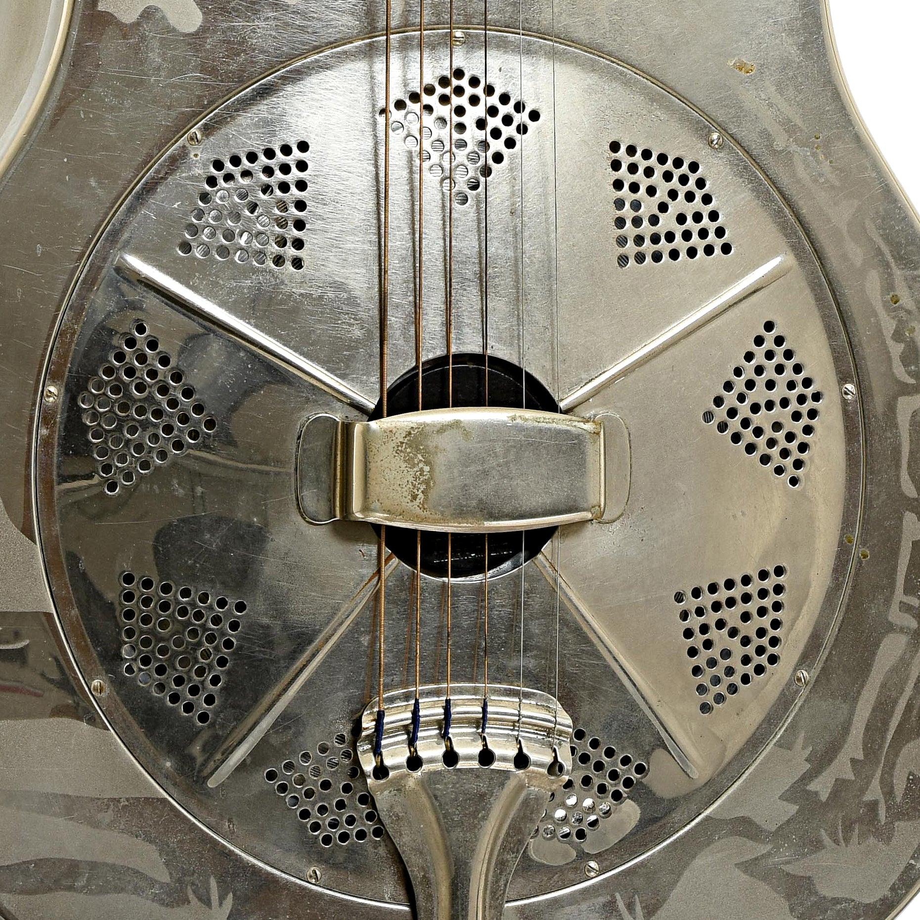 Coverplate of National Style 0 Variation 5 Resonator Guitar