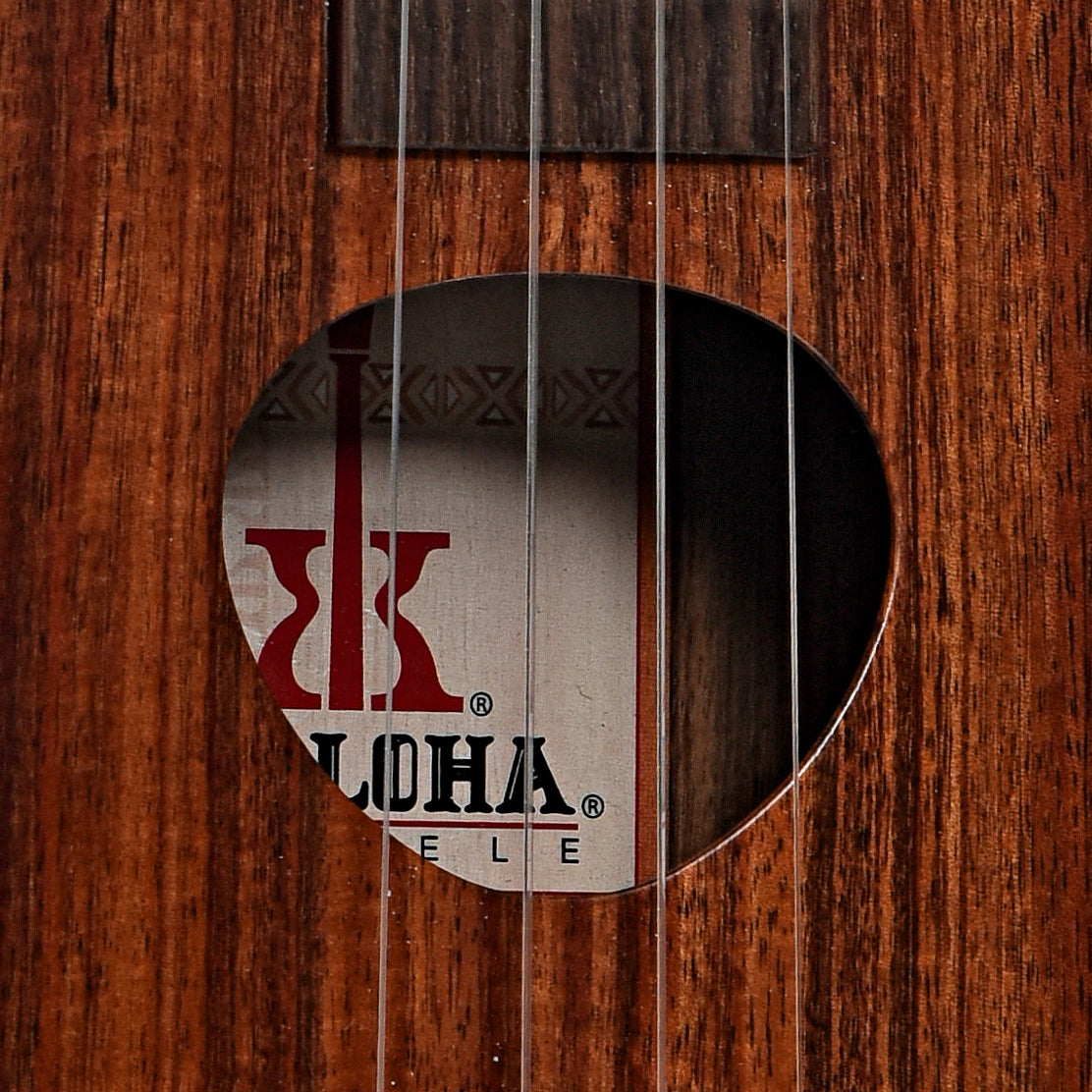 Soundhole of KoAloha KCM-00 Concert ukulele