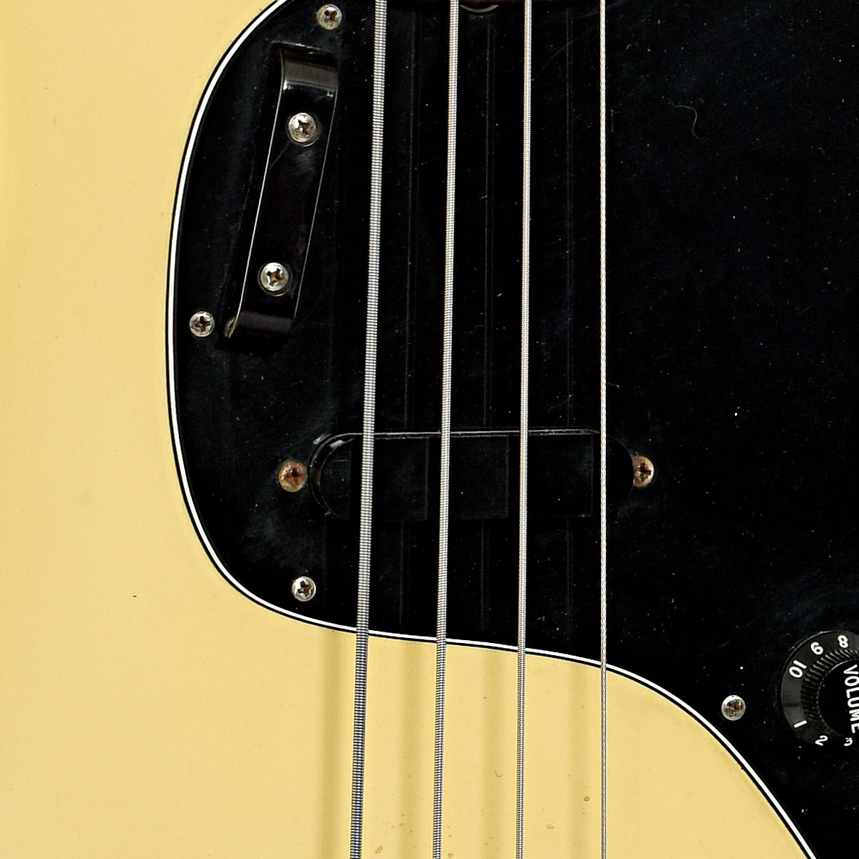 Fender Musicmaster Electric Bass (1979)