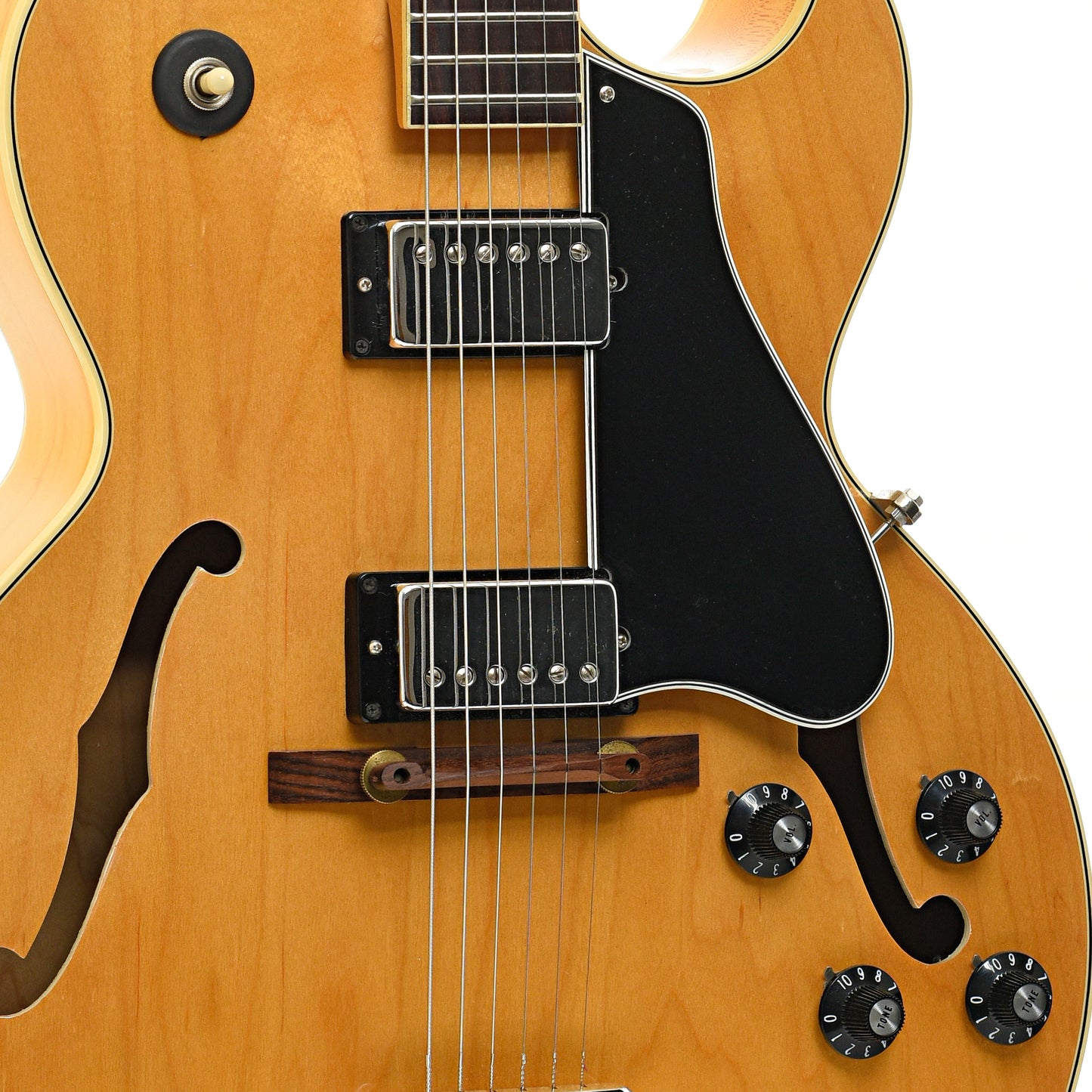 Bridge, pickups, pickguard and controls of Gibson ES-175D Hollowbody Electric Guitar (1976)