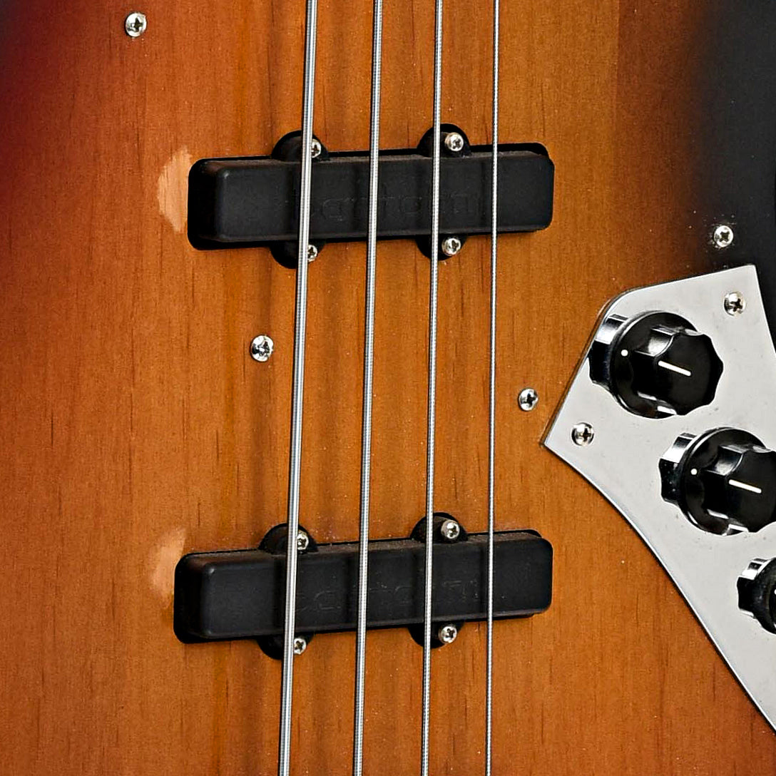 Pickups of Fender Highway One Jazz Bass