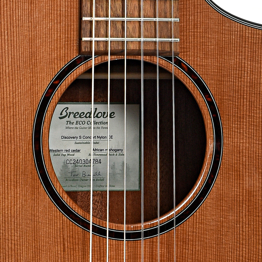 Sound hole of Breedlove Discovery Concert S Nylon CE (2024)