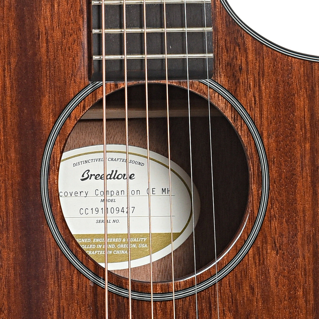 Soundhole of Breedlove Discovery Companion CE Mahogany-Mahogany, Acoustic Guitar (2021)