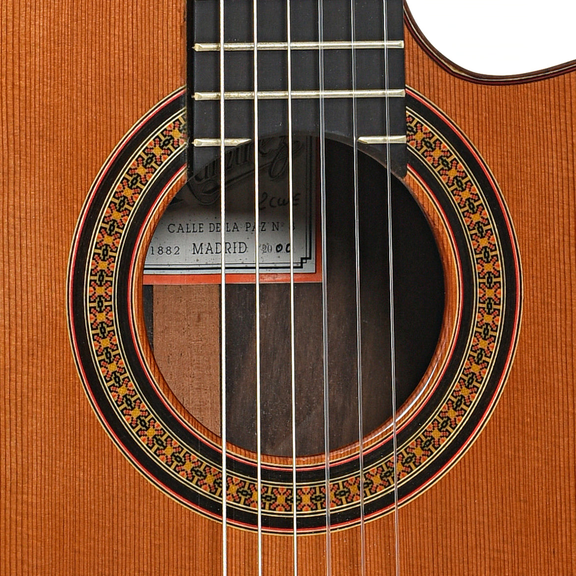 Sound hole of Ramirez 2CWE Classical Guitar (2000)