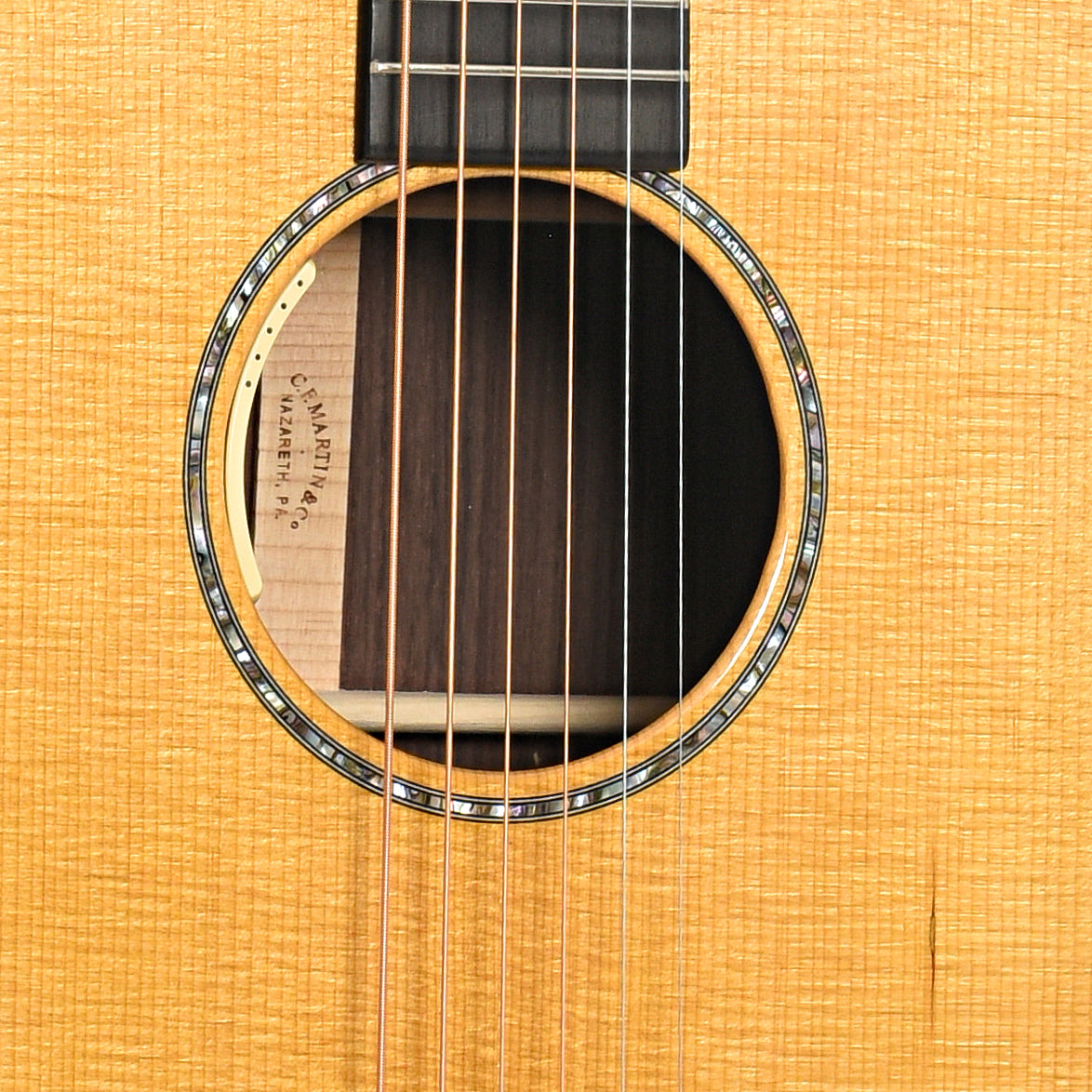 Soundhole of MARTCUST126