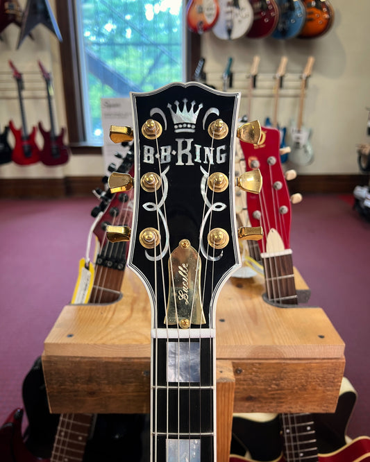 Showroom photo of Front of Gibson Lucille Hollowbody Electric Guitar (2009)