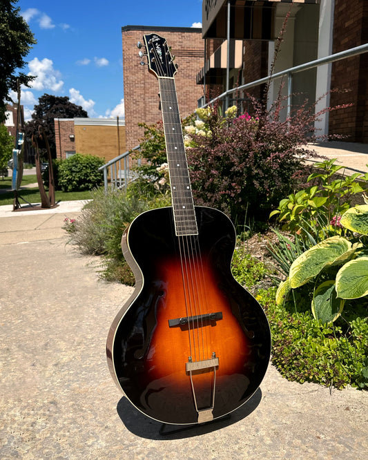 Showroom photo of Front of The Loar LH-700-VS Archtop Acoustic Guitar (2018)