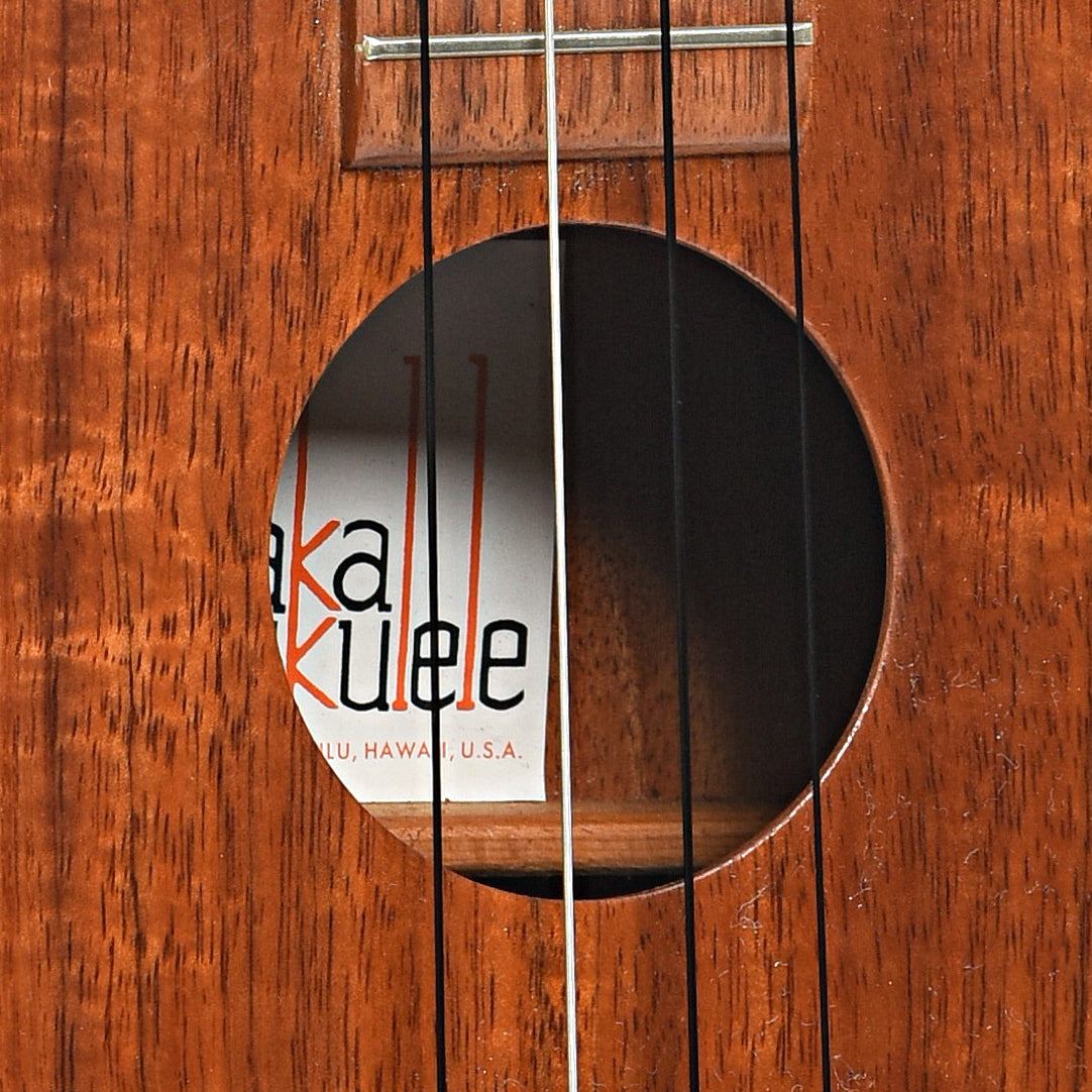 Sound hole of Kamaka HF-3 Tenor Ukulele