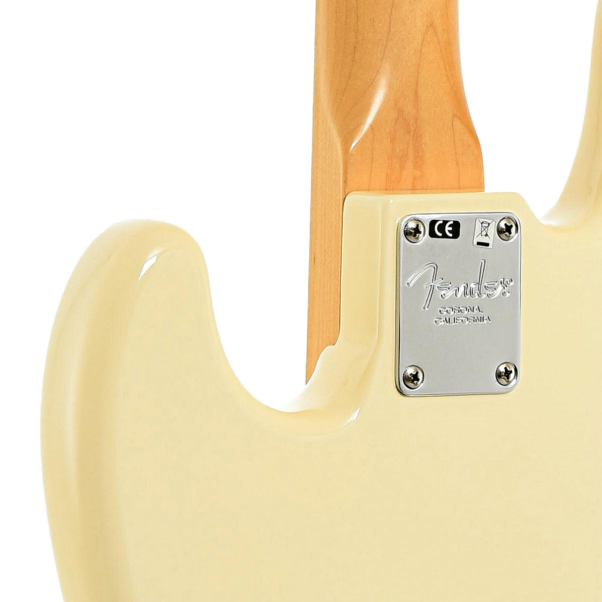 Neck joint of Fender American Professional Jazz Bass