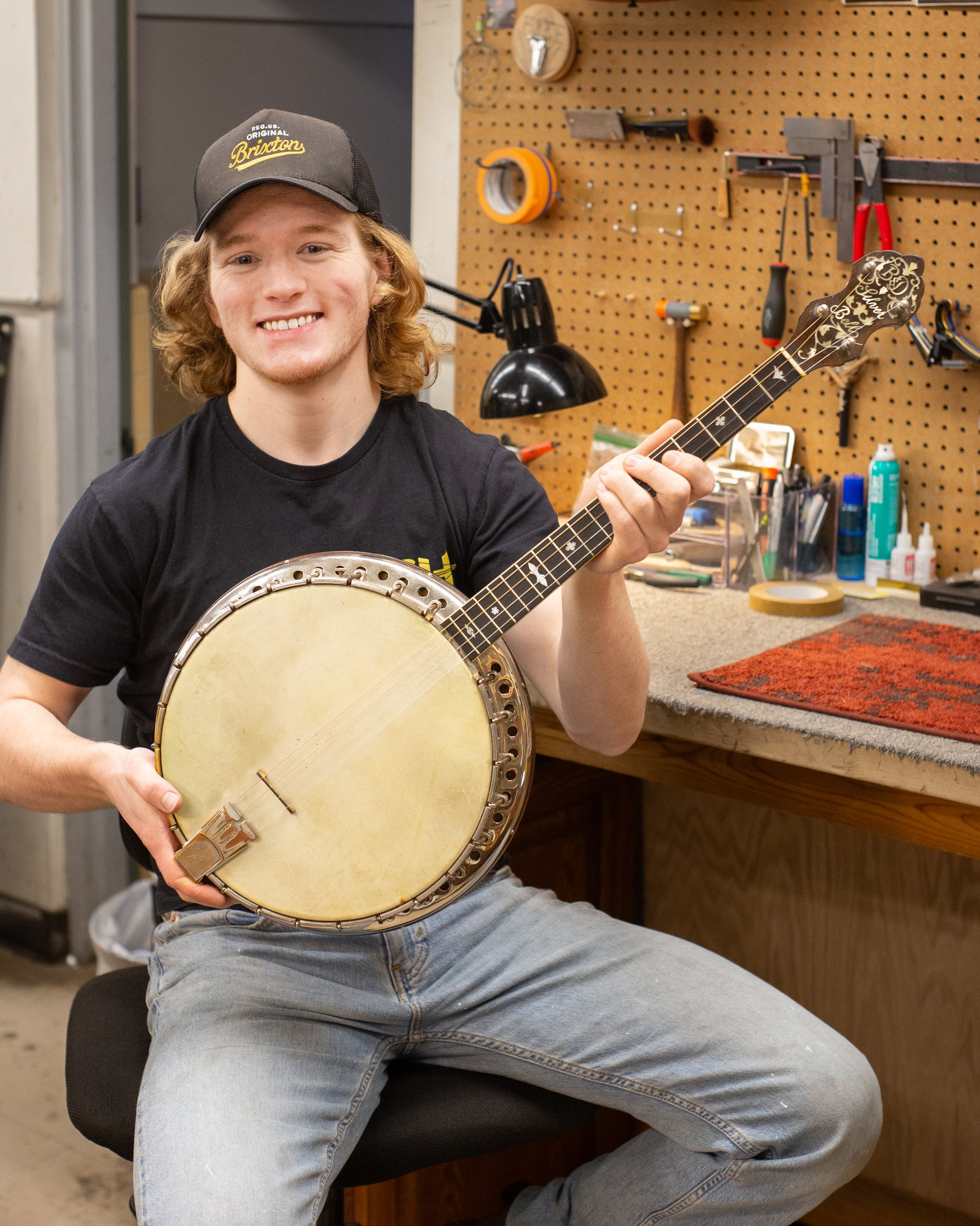 Showroom photo of Front of Bacon and Day Silver Bell No.1 Tenor Banjo (1924)