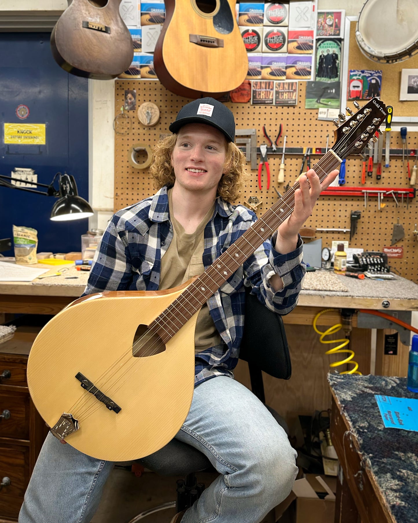 Showroom photo of front of Gold Tone BZ-500 Bouzouki & Case