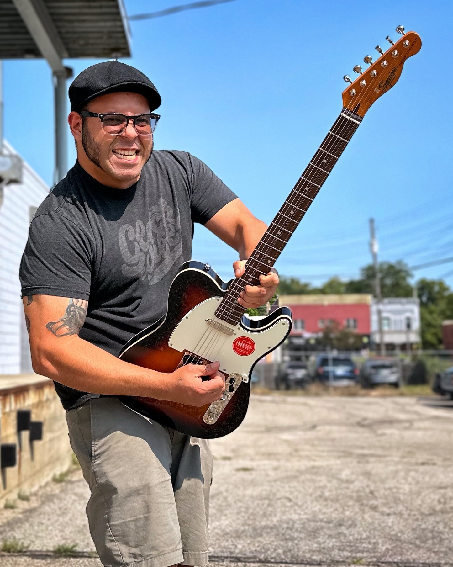 Showroom photo of full front Squier Classic Vibe Baritone Custom Telecaster, 3-Color Sunburst