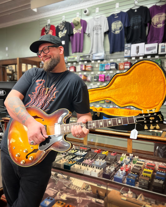 Showroom photo of Gibson ES-335 '64 Reissue Semi-Hollowbody Electric Guitar (2021)