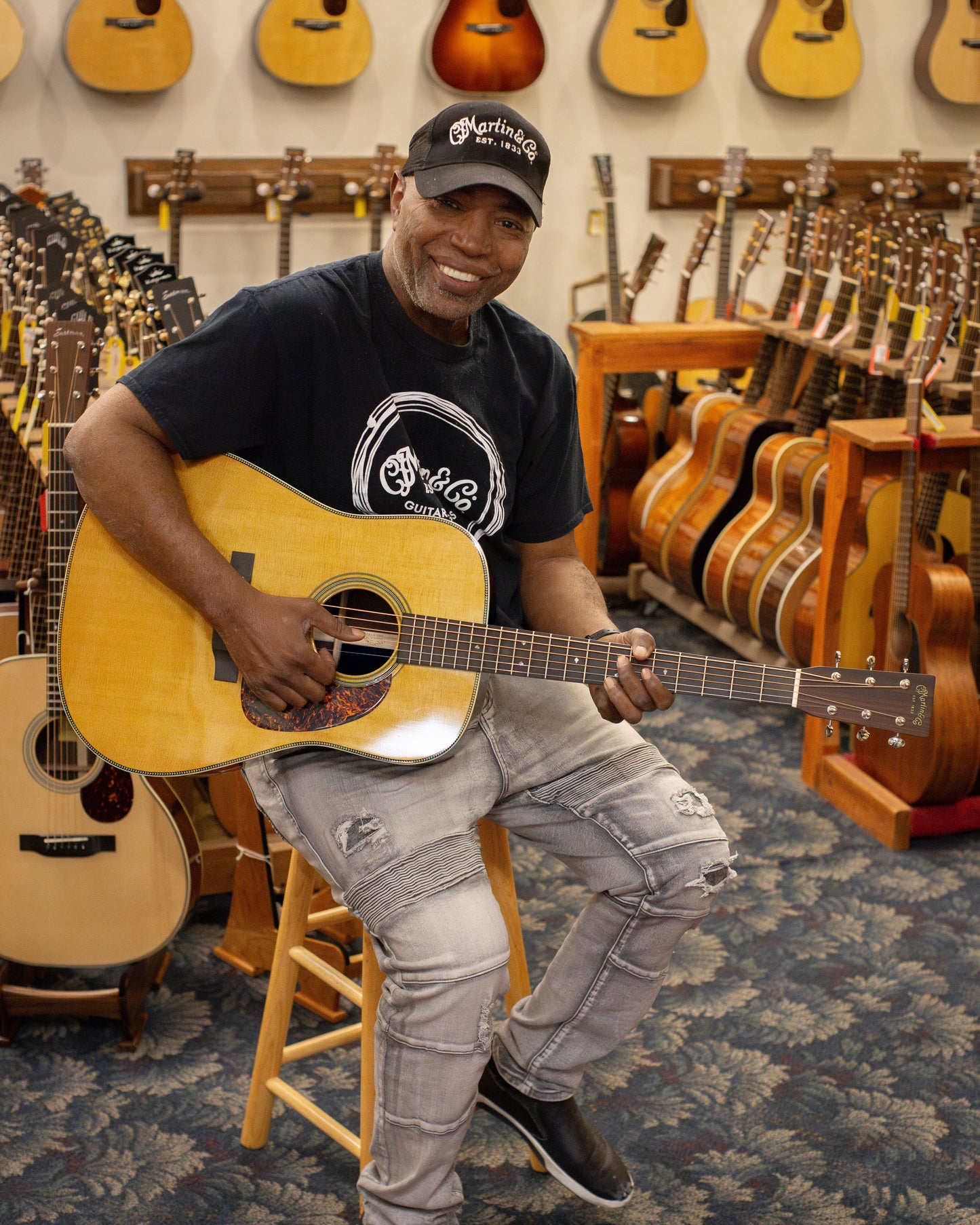 Showroom photo of Front of Martin HD-28V Acoustic guitar (2009)