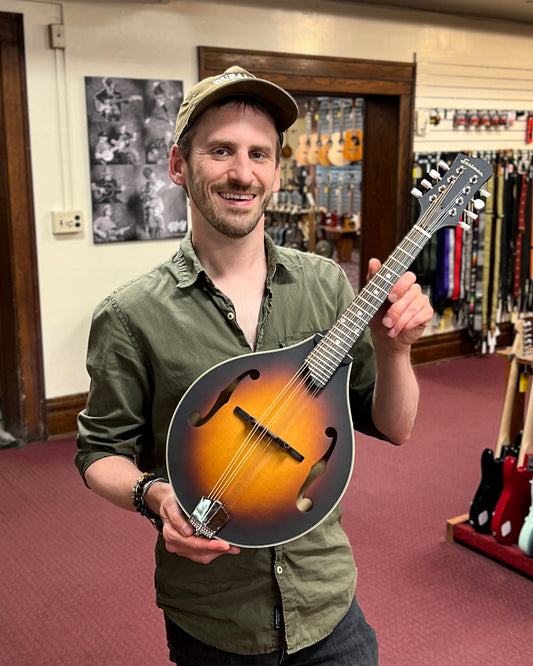 Front of Eastman MD305E-SB Mandolin, Sunburst