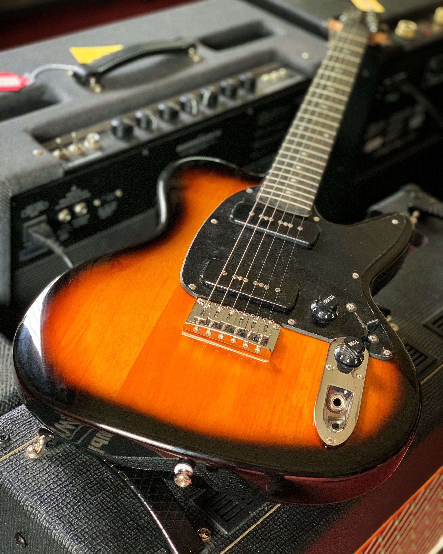 Showroom photo of Ibanez Noodles Signature Model NDM5 Electric Guitar, Sunburst