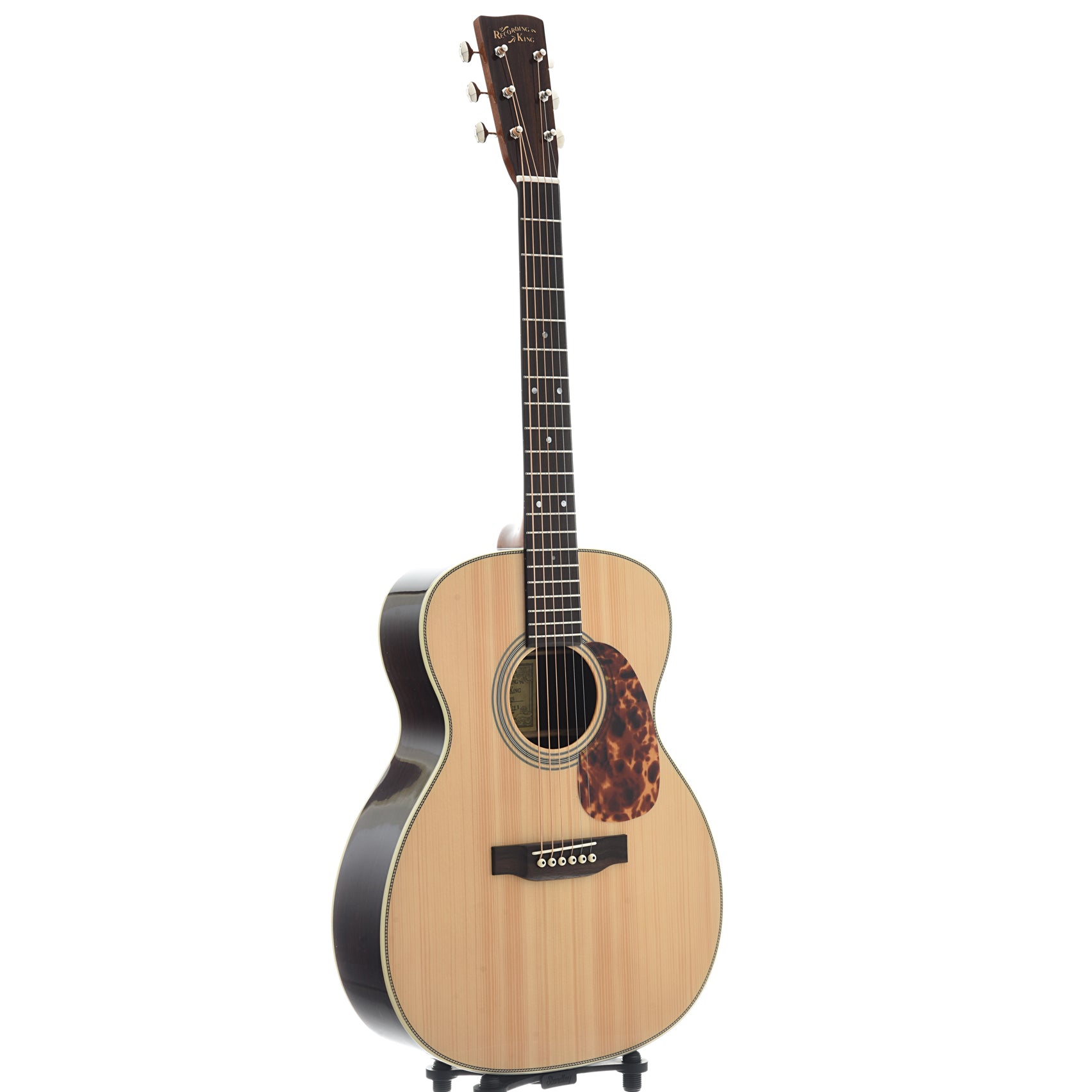 Recording King RO-328 000 Acoustic Guitar with Deluxe Adirondack Top –  Elderly Instruments