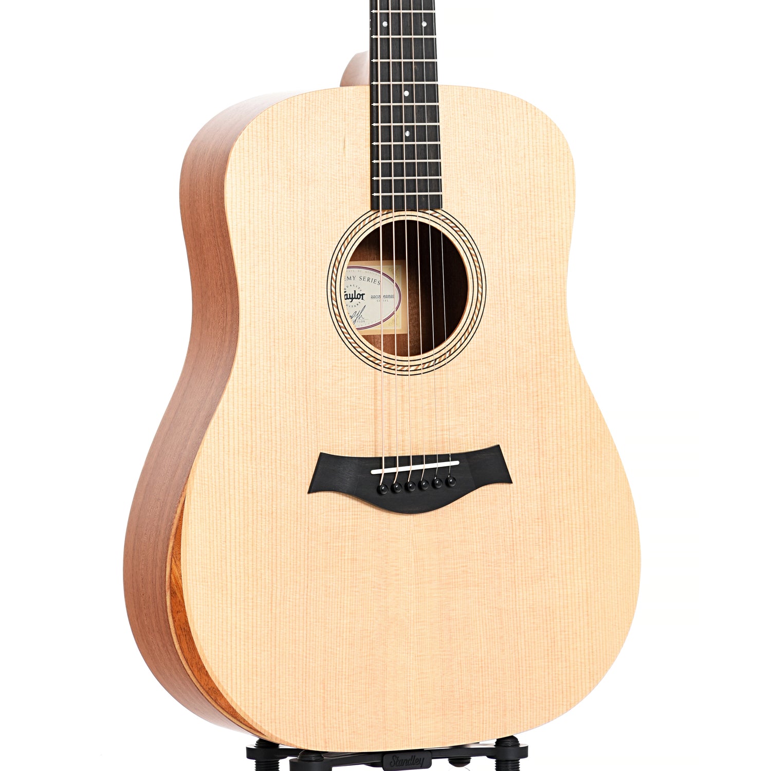 Taylor Academy 10 Acoustic Guitar & Gigbag