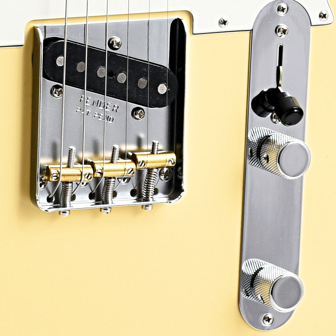 Bridge of Fender American Performer Telecaster Hum