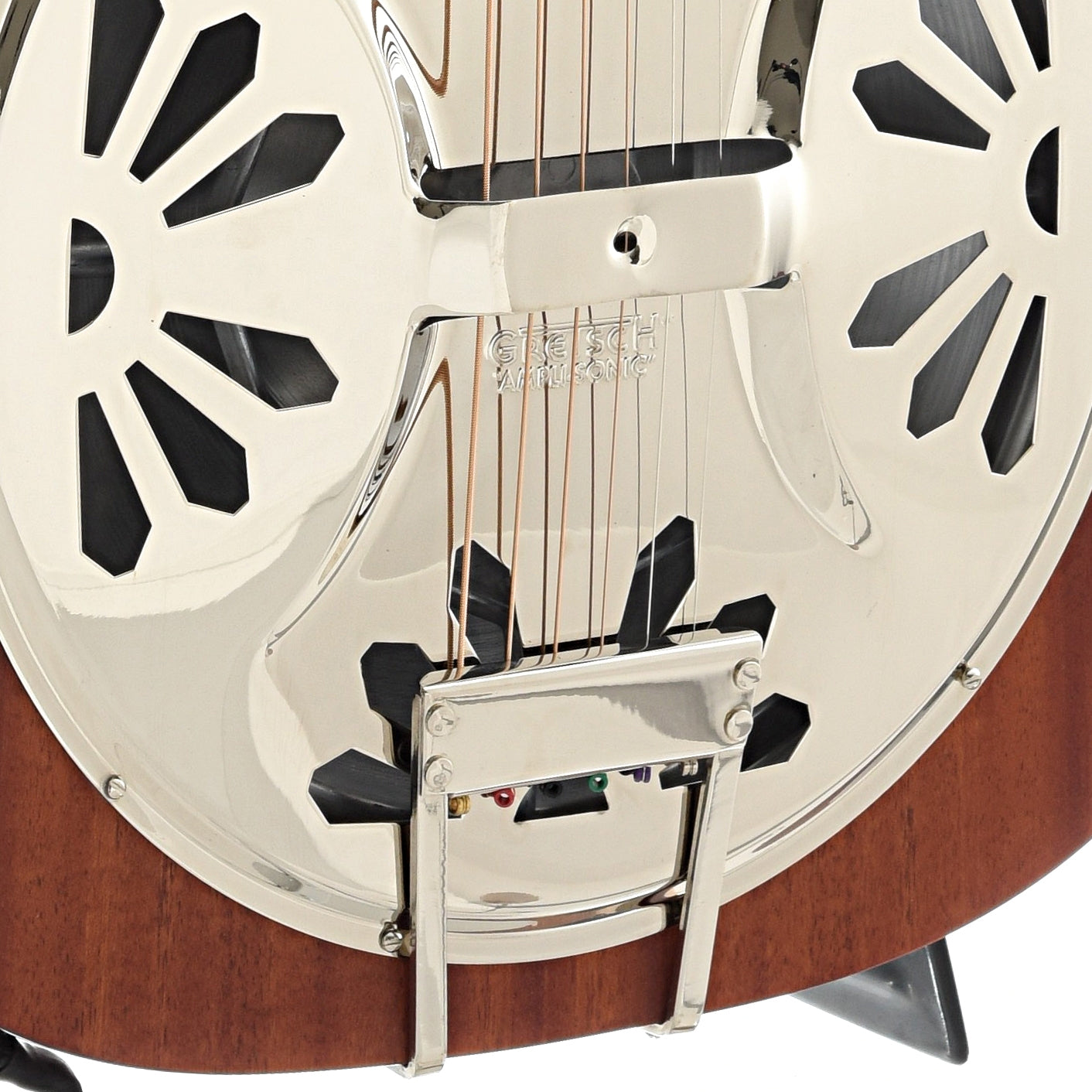 Gretsch resonator deals with pickup