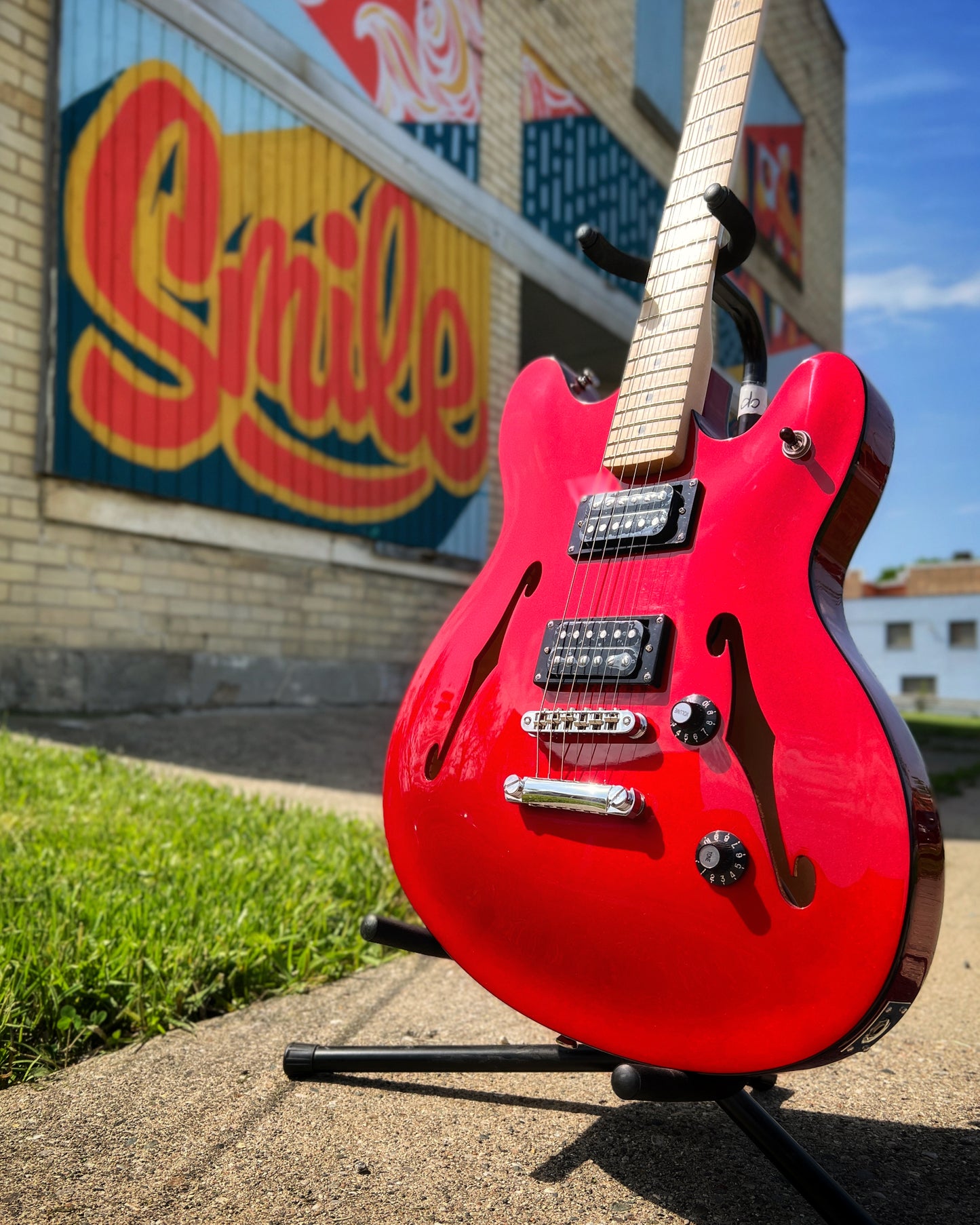 Squier Affinity Series Starcaster, Candy Apple Red